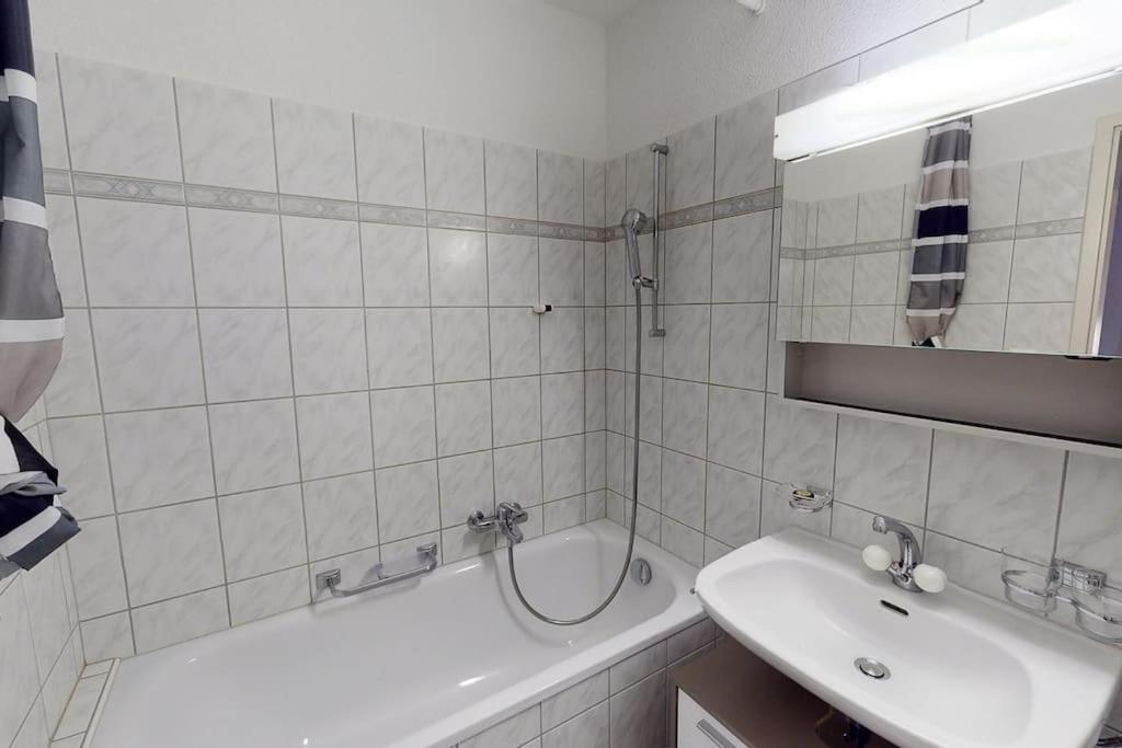 Bright 1 Bedroom Flat In The City Centre Zurich Exterior photo